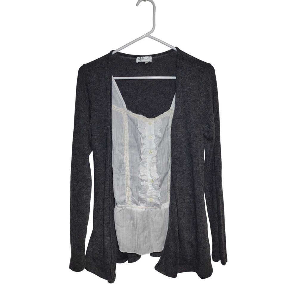 Geri C Women's Shirt Size Medium